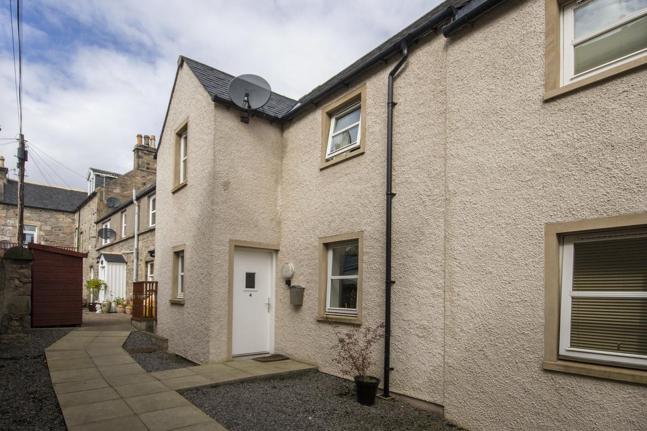 5 Varis Apartments Forres