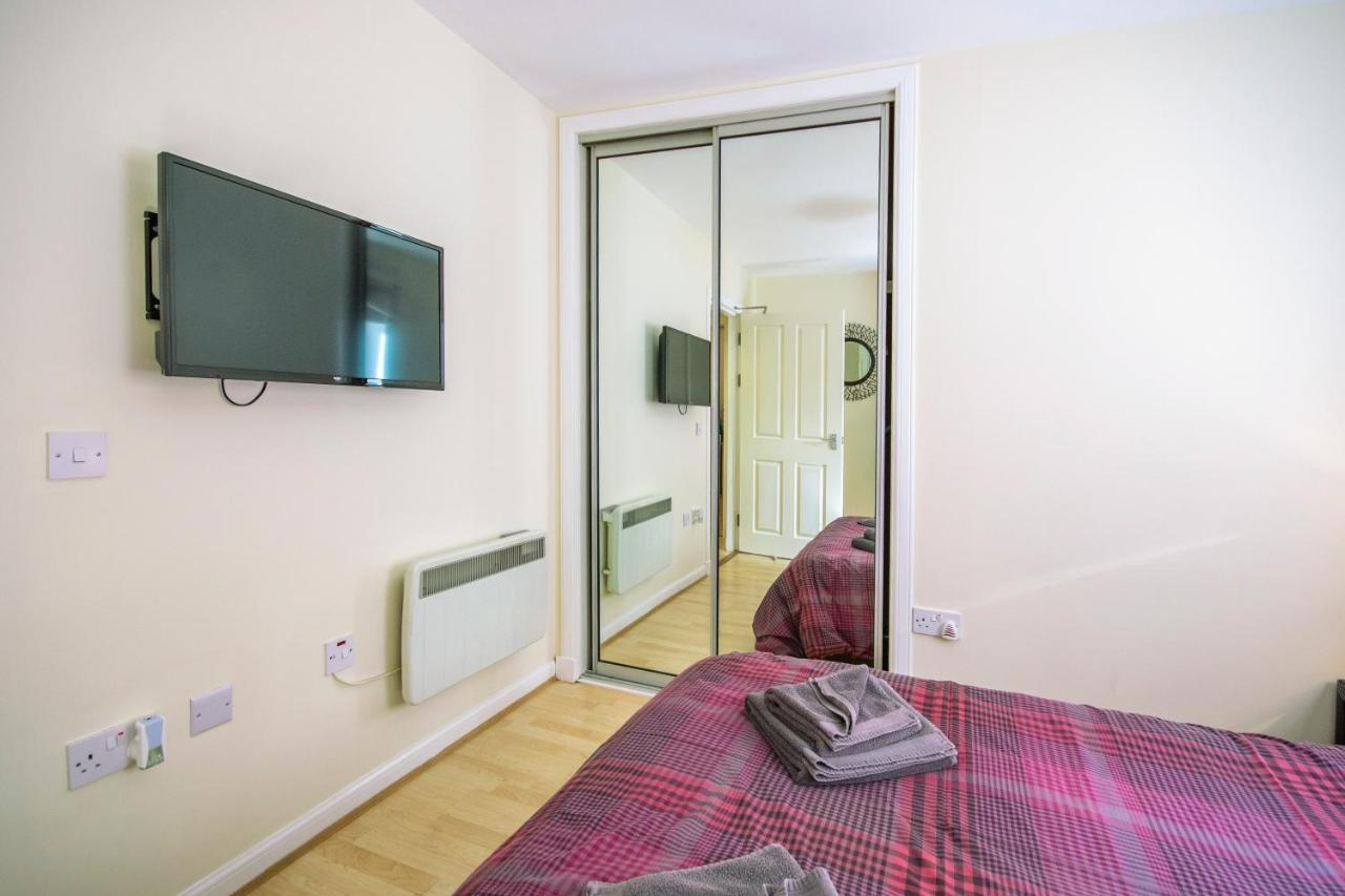 5 Varis Apartments Forres